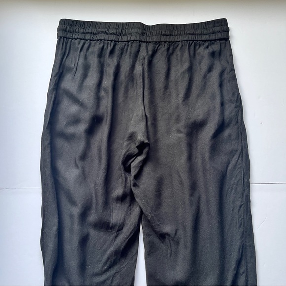 Aritzia Talula Black Joggers Pants Trousers Pull On Elastic Waist Comfy Sz S - Picture 13 of 14